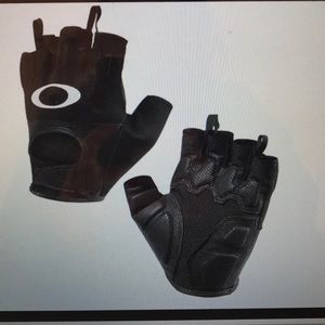 Oakley Road Gloves